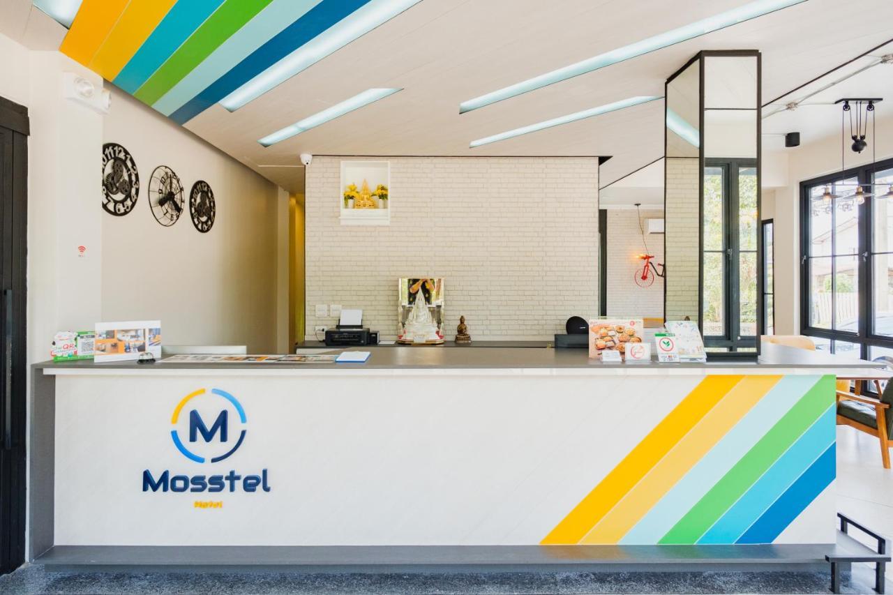Mosstel Hotel Phitsanulok Bagian luar foto